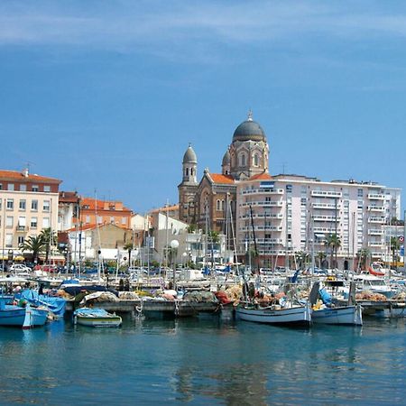 Appartement Climatise A 800M De La Plage Fréjus Exteriér fotografie