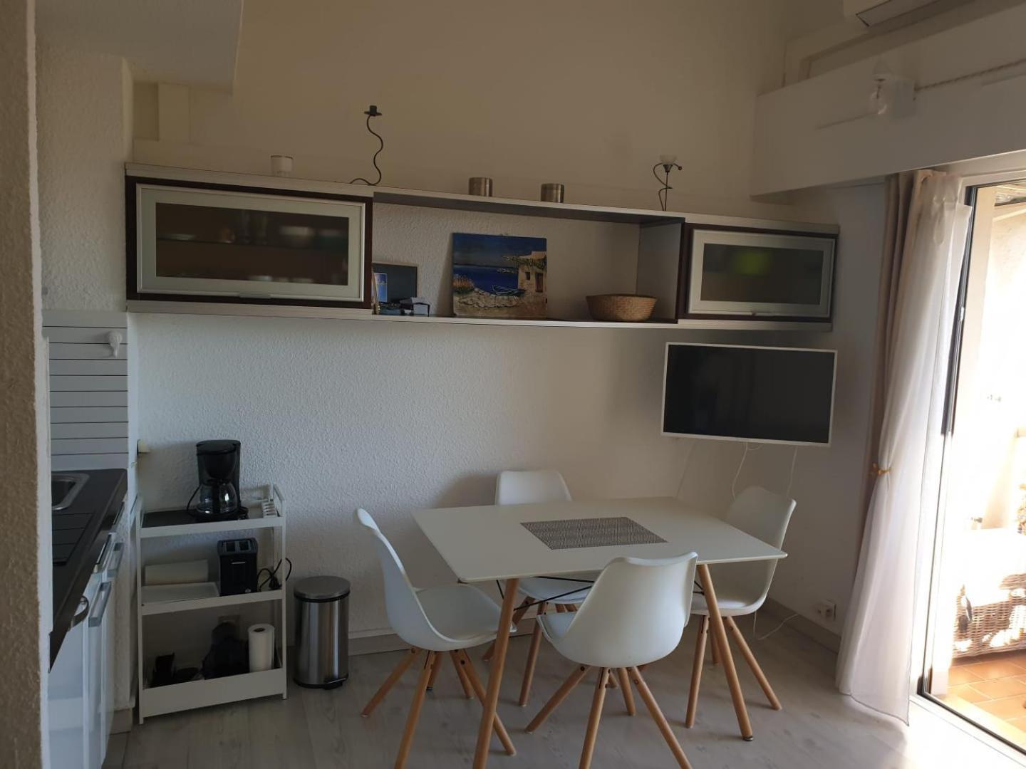 Appartement Climatise A 800M De La Plage Fréjus Exteriér fotografie