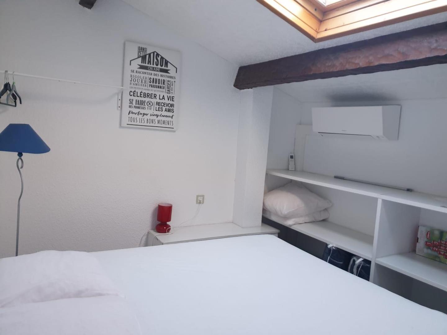 Appartement Climatise A 800M De La Plage Fréjus Exteriér fotografie