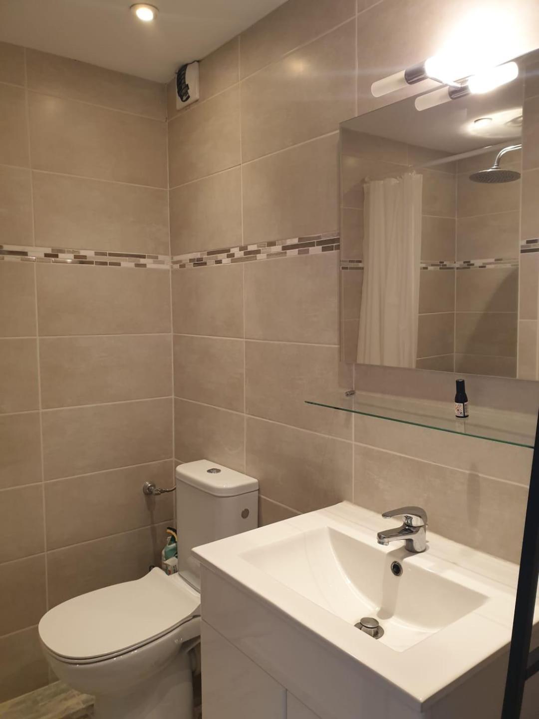 Appartement Climatise A 800M De La Plage Fréjus Exteriér fotografie