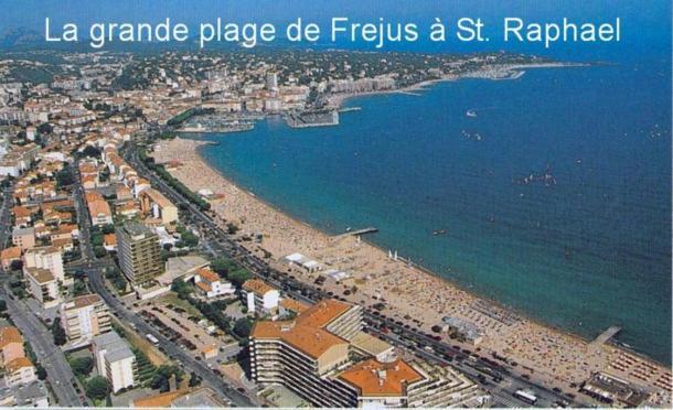 Appartement Climatise A 800M De La Plage Fréjus Exteriér fotografie